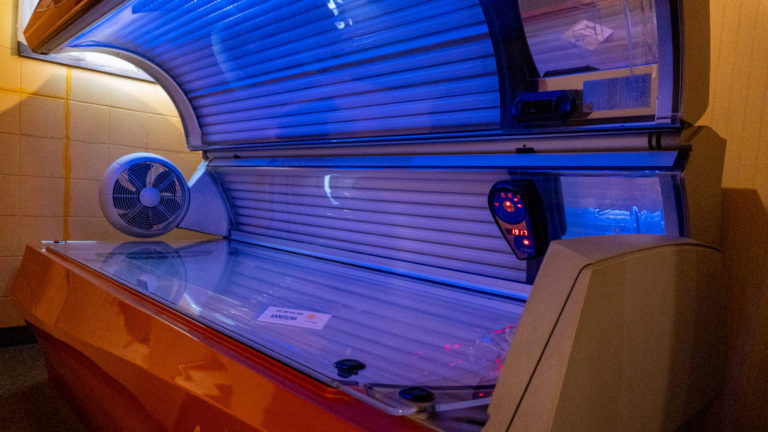 sc place bus hz1 1 16 sun salon 2 768x432