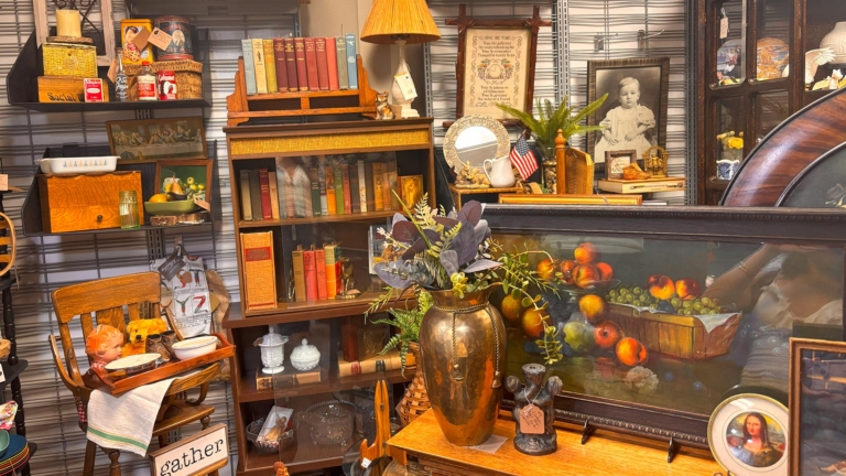 sc place bus hz1 center sports antiques 1 768x432