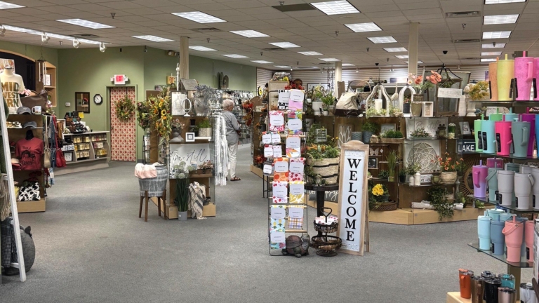 sc place bus hz1 evies hallmark 1 768x432