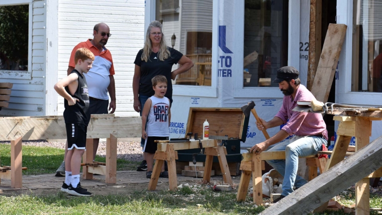 sc place bus hz1 heritage village 3 768x432