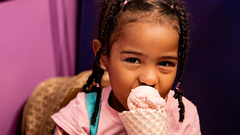 sc place bus hz1 ice cream capital 3 768x432