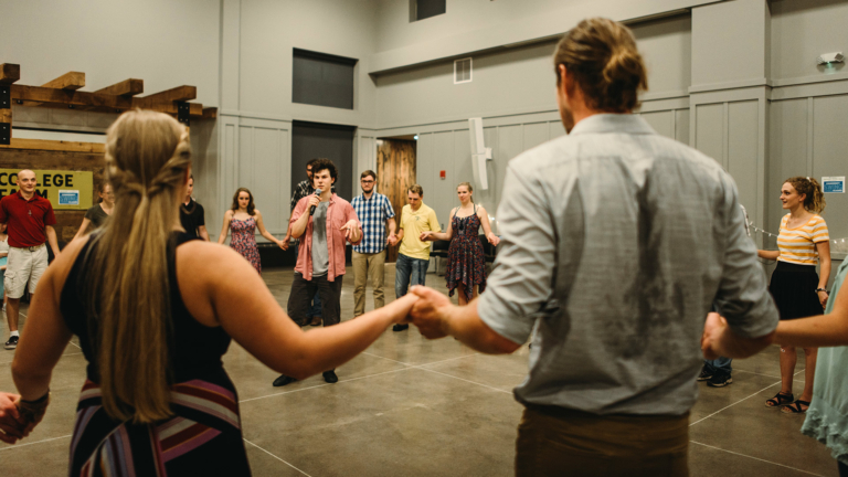 sc place bus hz1 midwest swing dance 4 768x432