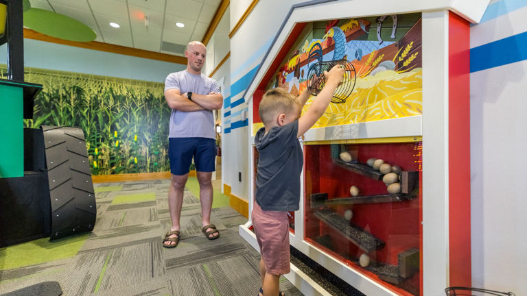 sc place bus hz1 sioux center library 3 768x432