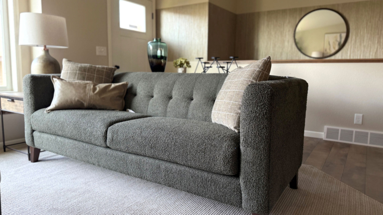 sc place bus hz1 vander berg furniture 1 768x432