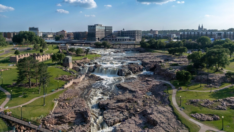 sc place park hz1 falls park sioux falls 1 768x432