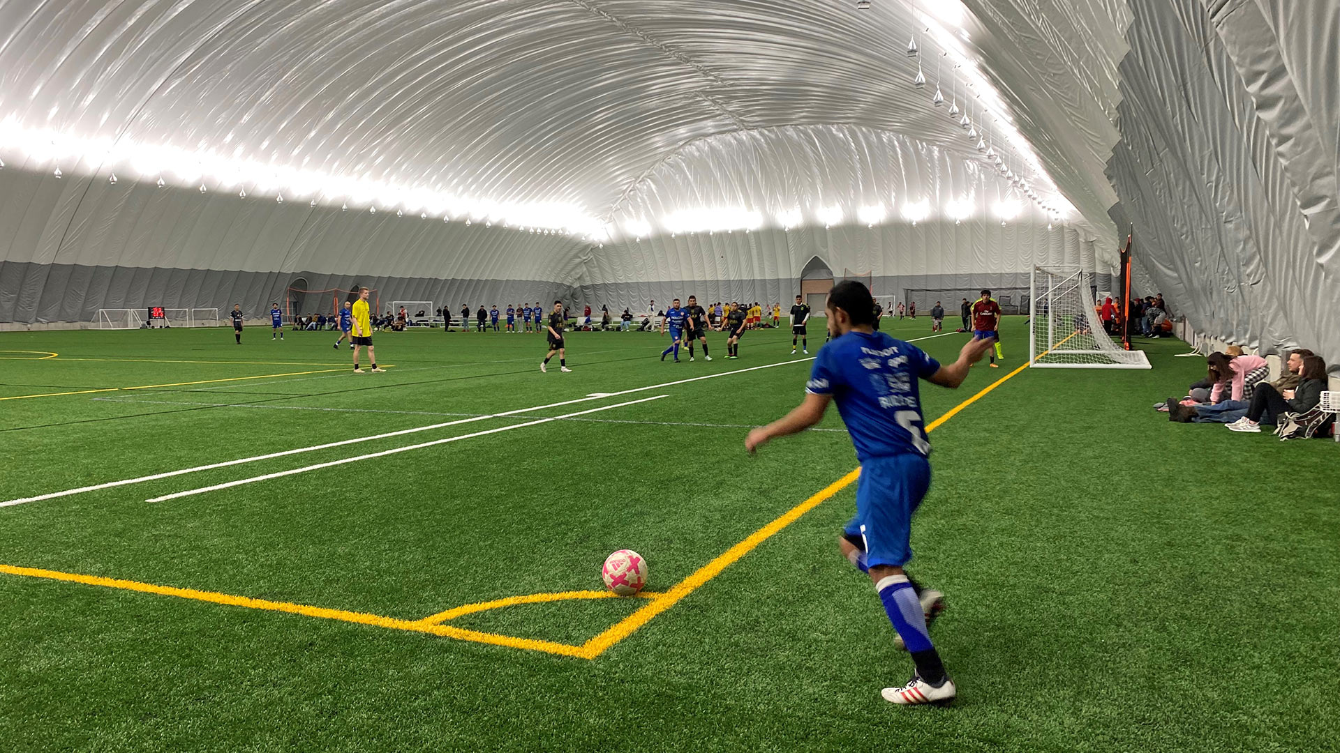 sc-place-bus-hz1-asb_sports_complex-1