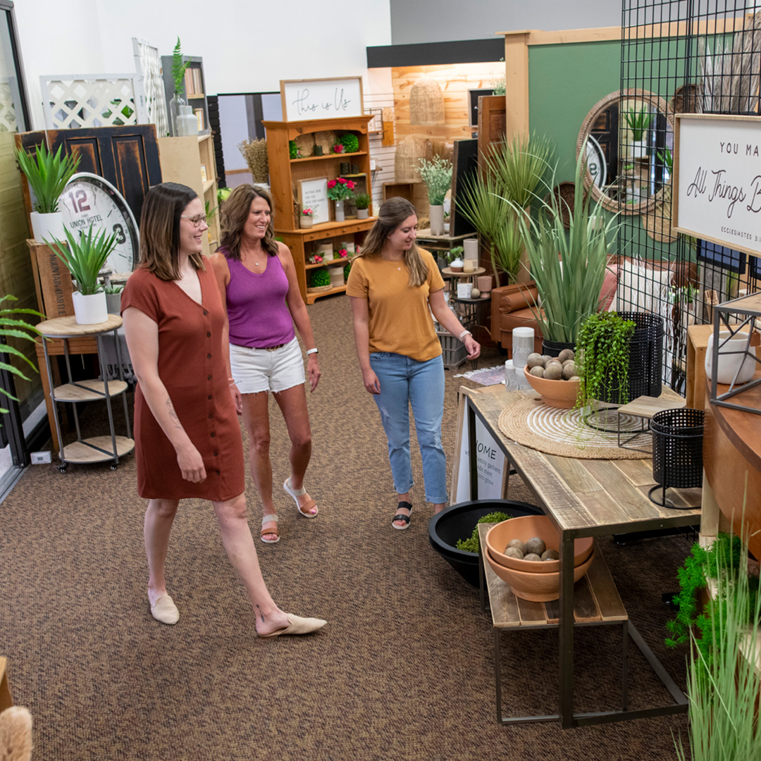 sc-category-sq1-petals_and_perks1