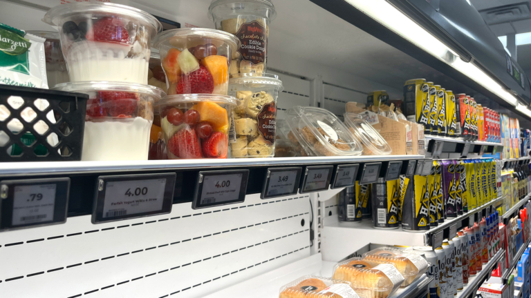 sc place bus hz1 hyvee fast fresh 2 768x432