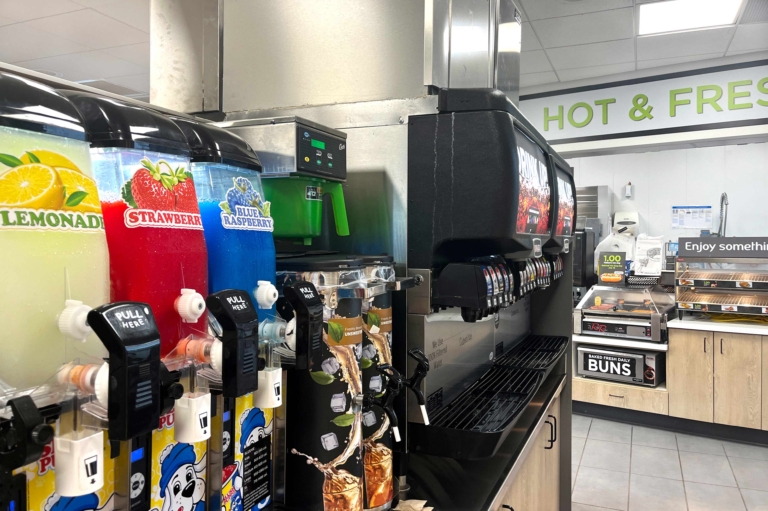 sc place bus hz1 hyvee fast fresh 3 768x511